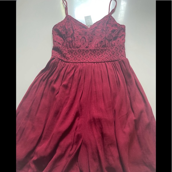 ⭐️Host Pick⭐️ BNWT Maurices Red Lace Romper - Picture 4 of 4